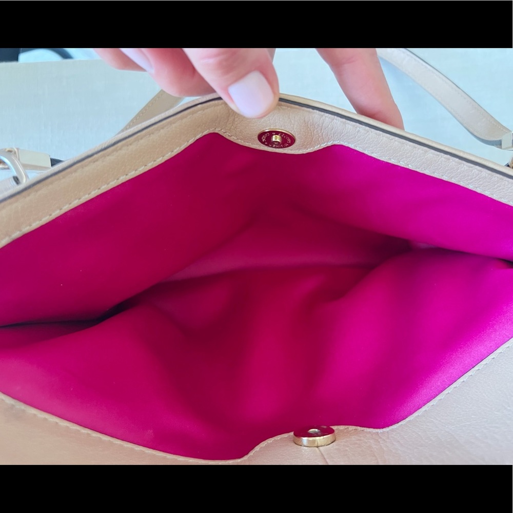 Coach Beige Leather Purse - Picture 10 of 16